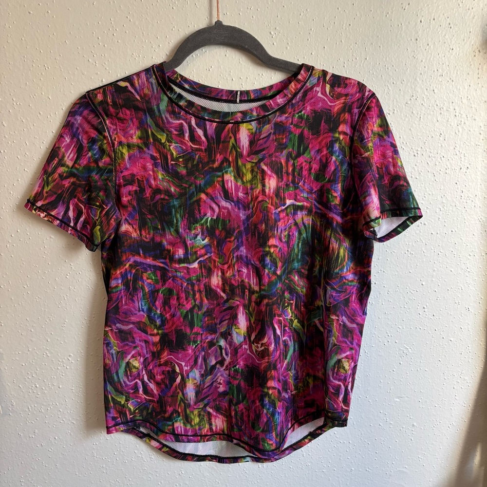 5/$25 ๐ Lululemon tshirt - Picture 2 of 6